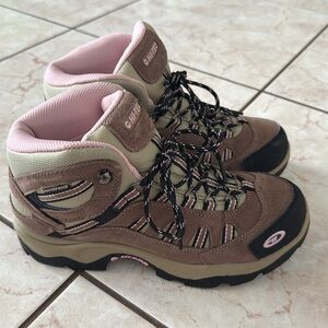 LIKE NEW! Hi-Tec Women's Athletic Shoes - Pink, Brown, and Black